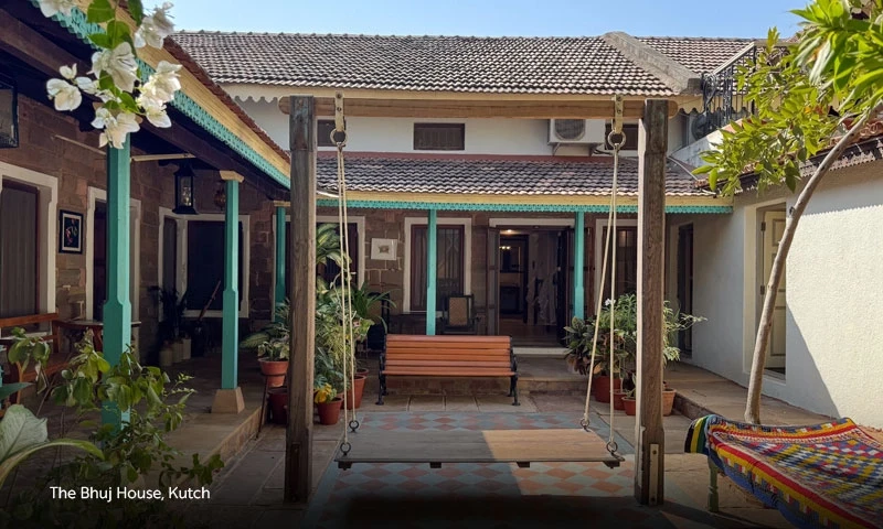 Banner-Bhuj-House